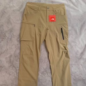 The North Face Khaki Cargo Pants Size 30